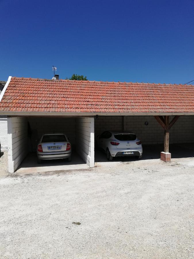 * Maison Aux Portes De Troyes En Champagne * Villa Sainte-Maure Екстериор снимка